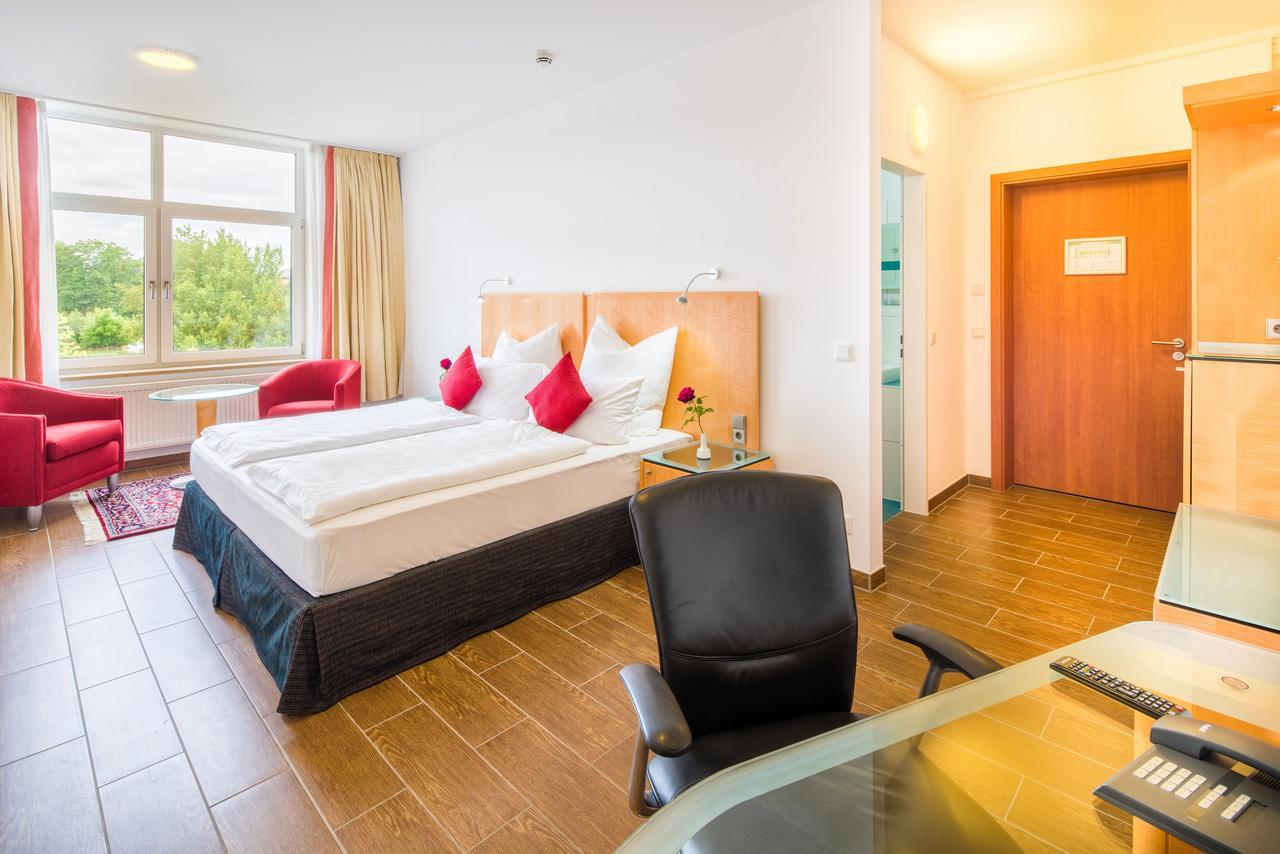 Taba Hotel Kellinghusen Экстерьер фото